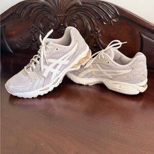 Asics Women's Cream Athletic Shoes